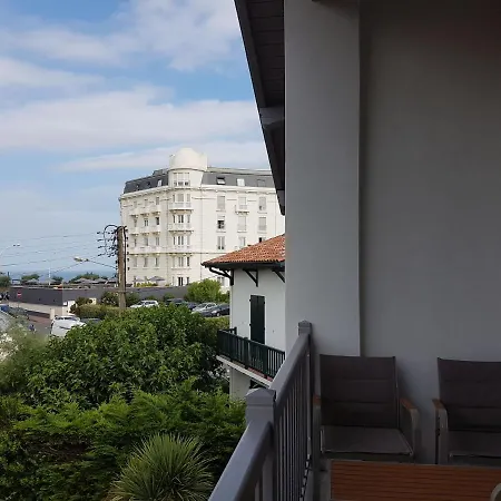La Maison De La Cote Et *