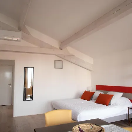 La Maison De La Cote Et Apartment Biarritz